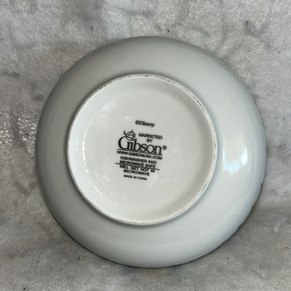 Vintage Gibson Disney Mickey & Minnie, Mickey & Pluto Ceramic Cereal Soup Bowls - Picture 8 of 11